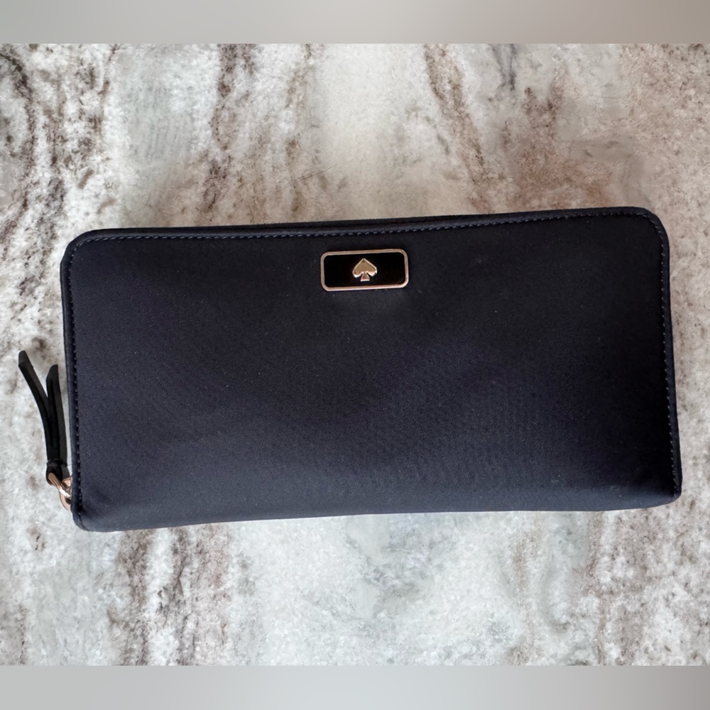 Kate Spade Black Wallet - Picture 1 of 4